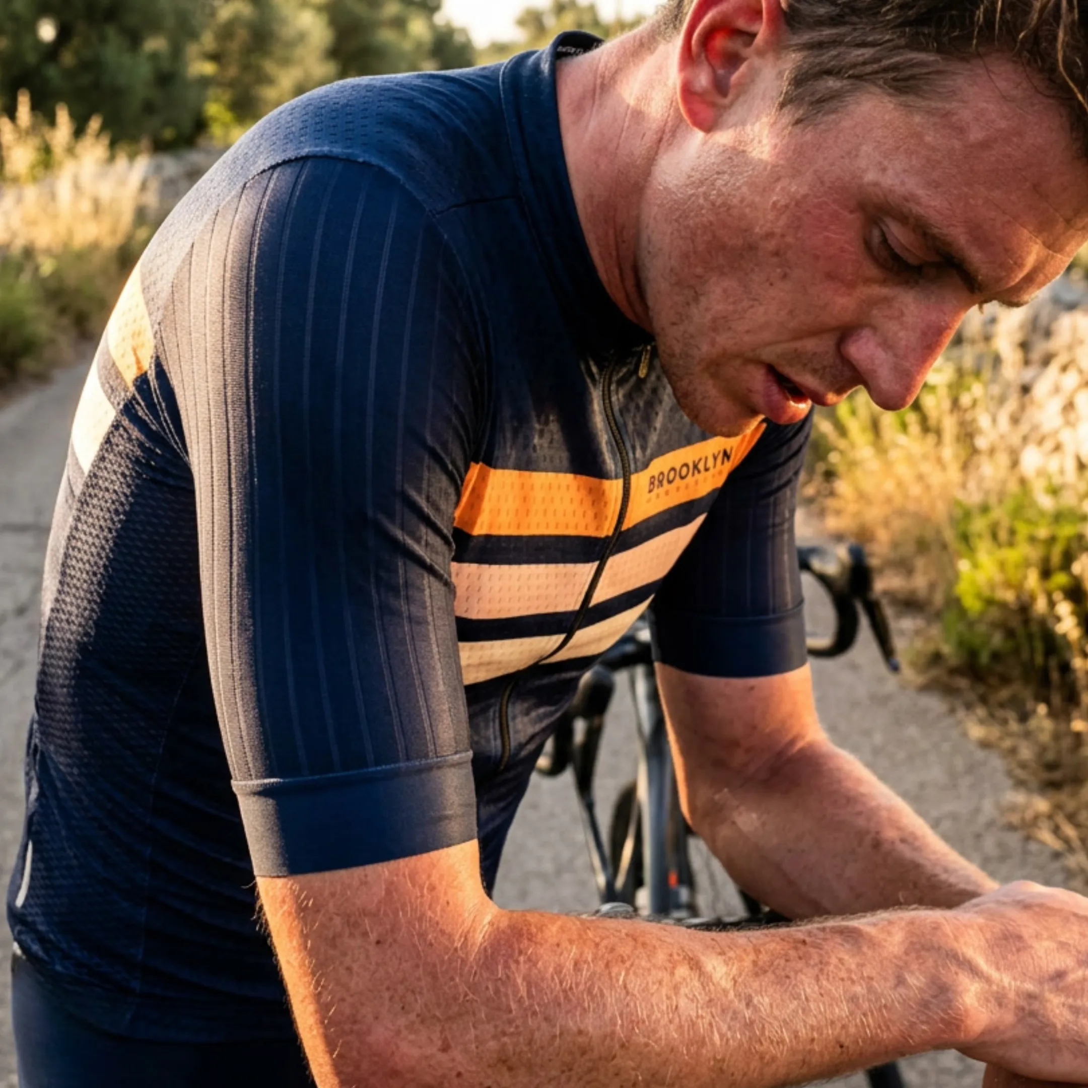 Custom Pro Cycling Jerseys - Lightweight Performance