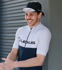 Custom cycling apparel Australia for teams, clubs and businesses